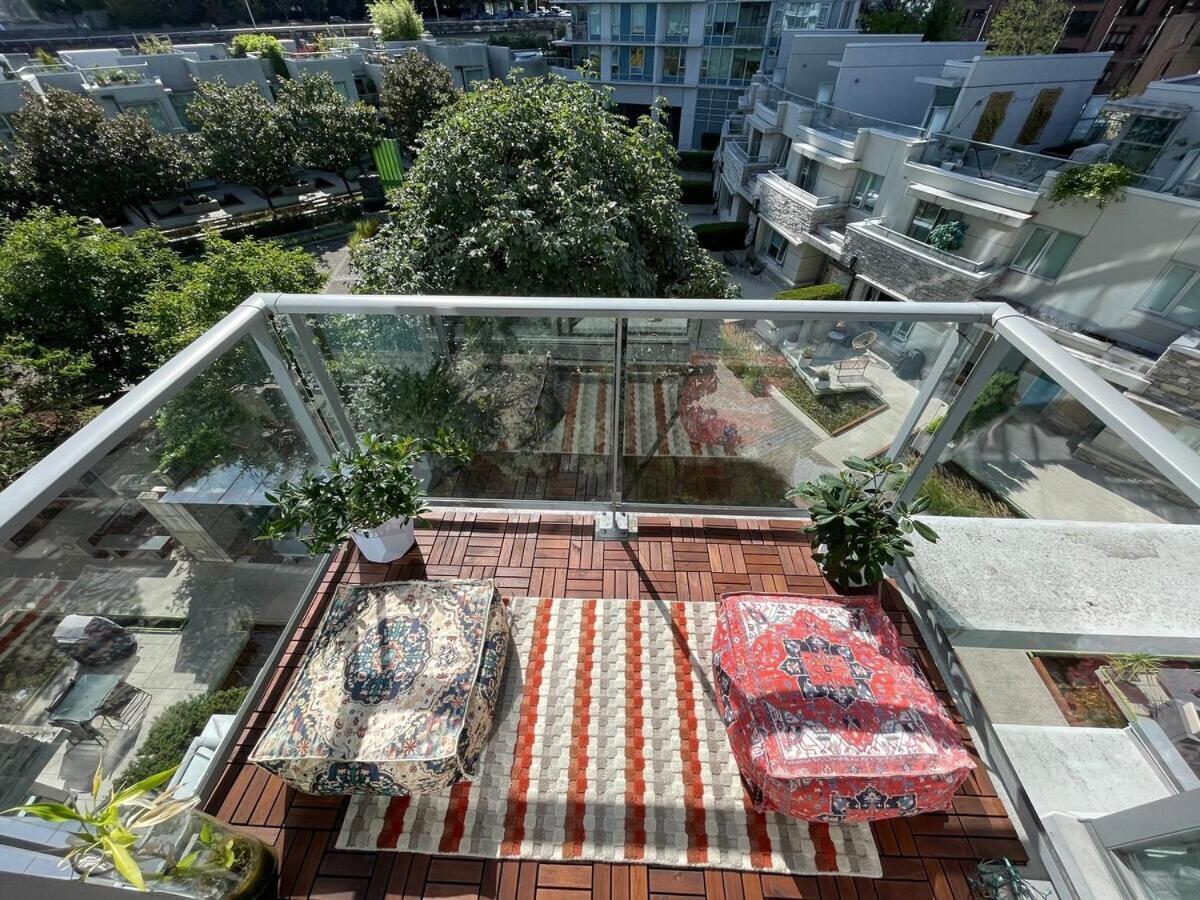 Gastown Downtown Apartment Very Central Vancouver Exterior photo